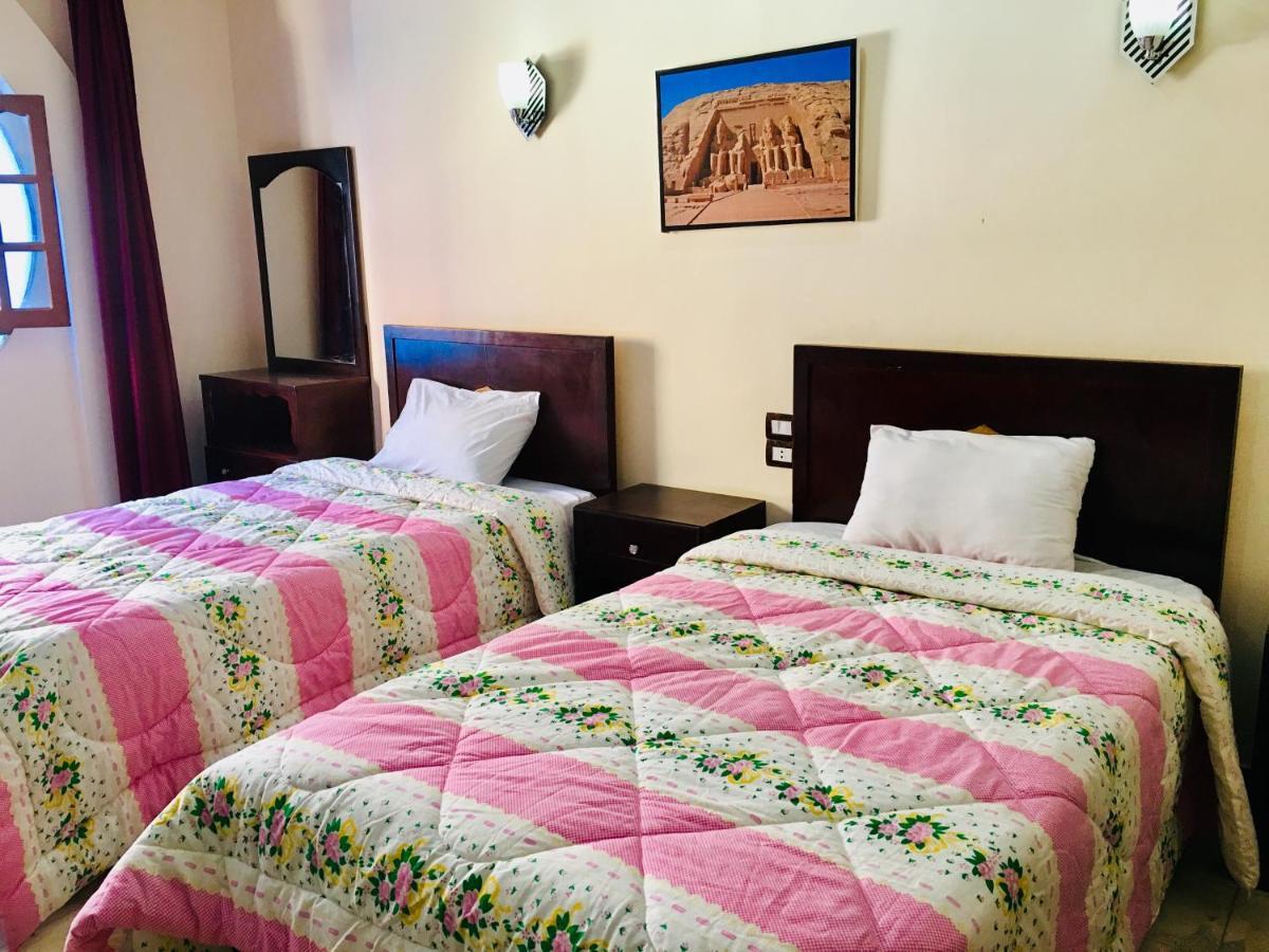 Sunflower Guest House Luxor West Bank Exterior foto